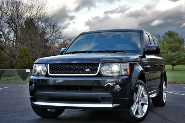 Used Land Rover Unspecified For Sale in Doha #6877 - 1  image 